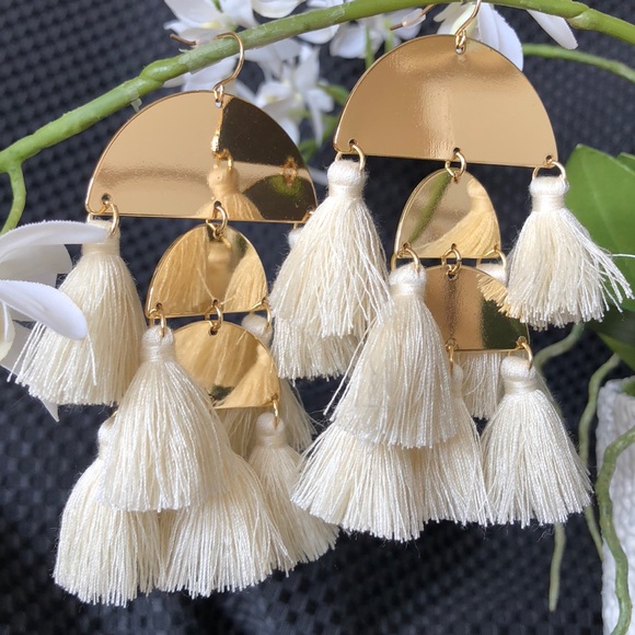 Free People Jewelry - BOHO CHIC Free People Earrings NWT